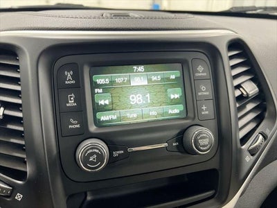 2016 Jeep Cherokee Sport