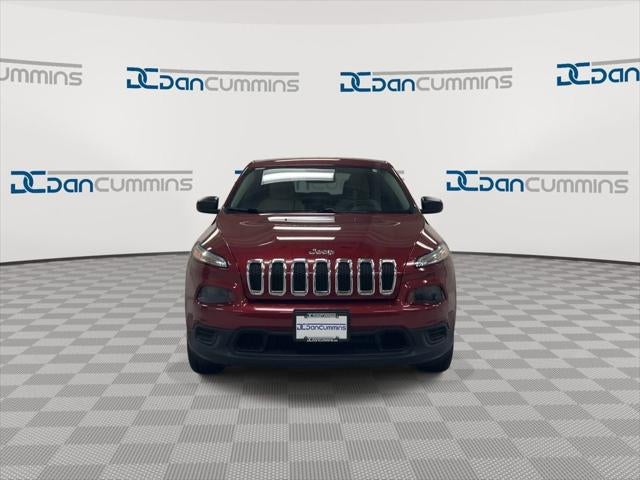 2016 Jeep Cherokee Sport