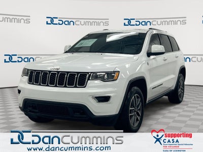 2020 Jeep Grand Cherokee Laredo