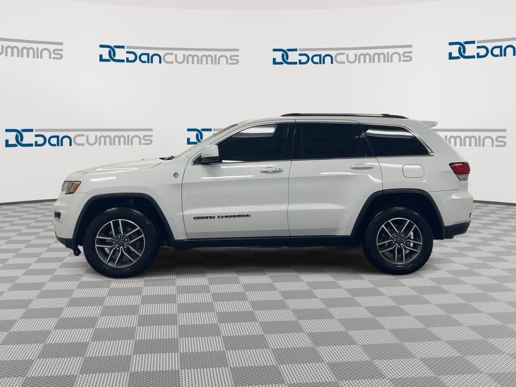 2020 Jeep Grand Cherokee Laredo