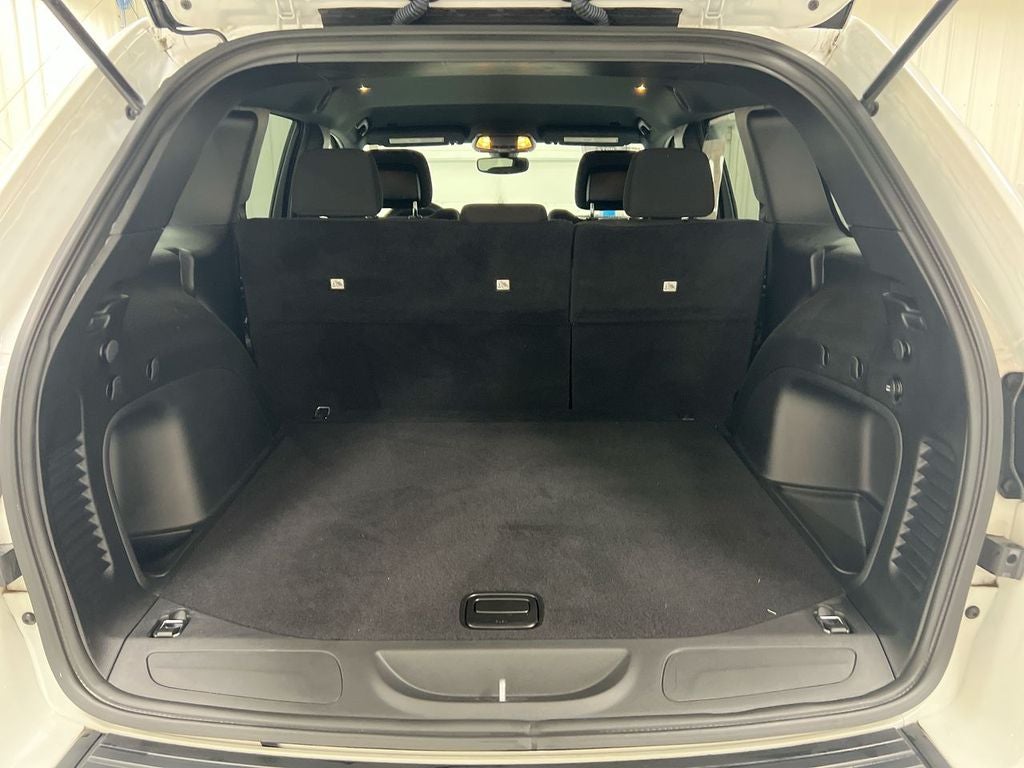 2022 Jeep Grand Cherokee WK Laredo E