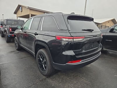 2026 Jeep Grand Cherokee Laredo