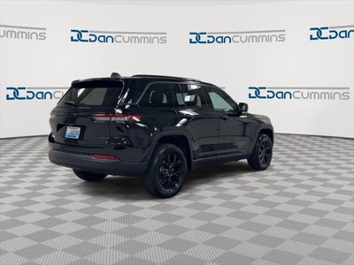 2026 Jeep Grand Cherokee Laredo