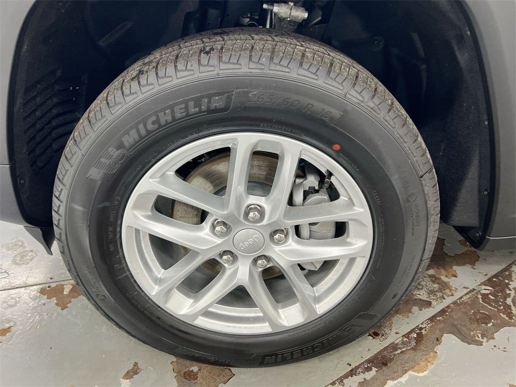 2025 Jeep Grand Cherokee Laredo X