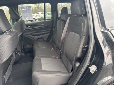 2024 Jeep Grand Cherokee Laredo X