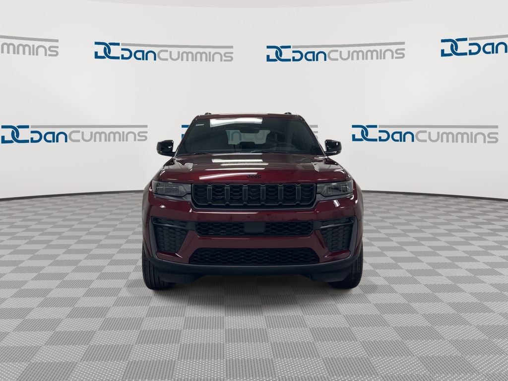 2026 Jeep Grand Cherokee Laredo