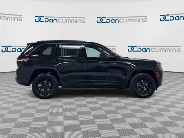 2026 Jeep Grand Cherokee Altitude