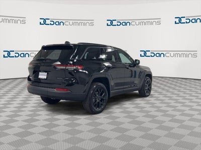 2026 Jeep Grand Cherokee Laredo