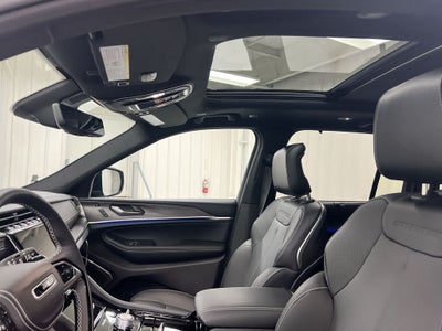 2025 Jeep Grand Cherokee Overland