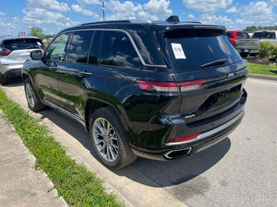 2023 Jeep Grand Cherokee Summit