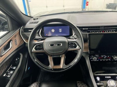 2023 Jeep Grand Cherokee Summit