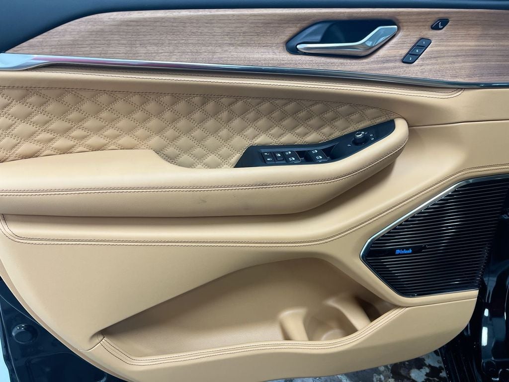 2026 Jeep Grand Cherokee Summit