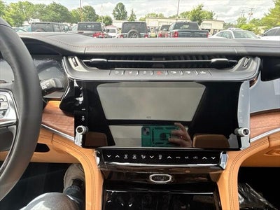 2026 Jeep Grand Cherokee Summit