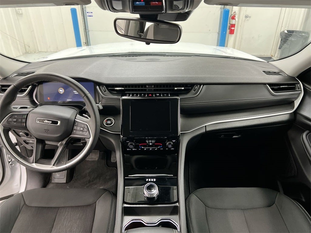 2024 Jeep Grand Cherokee L Laredo