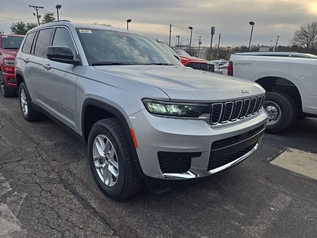 2026 Jeep Grand Cherokee L Laredo