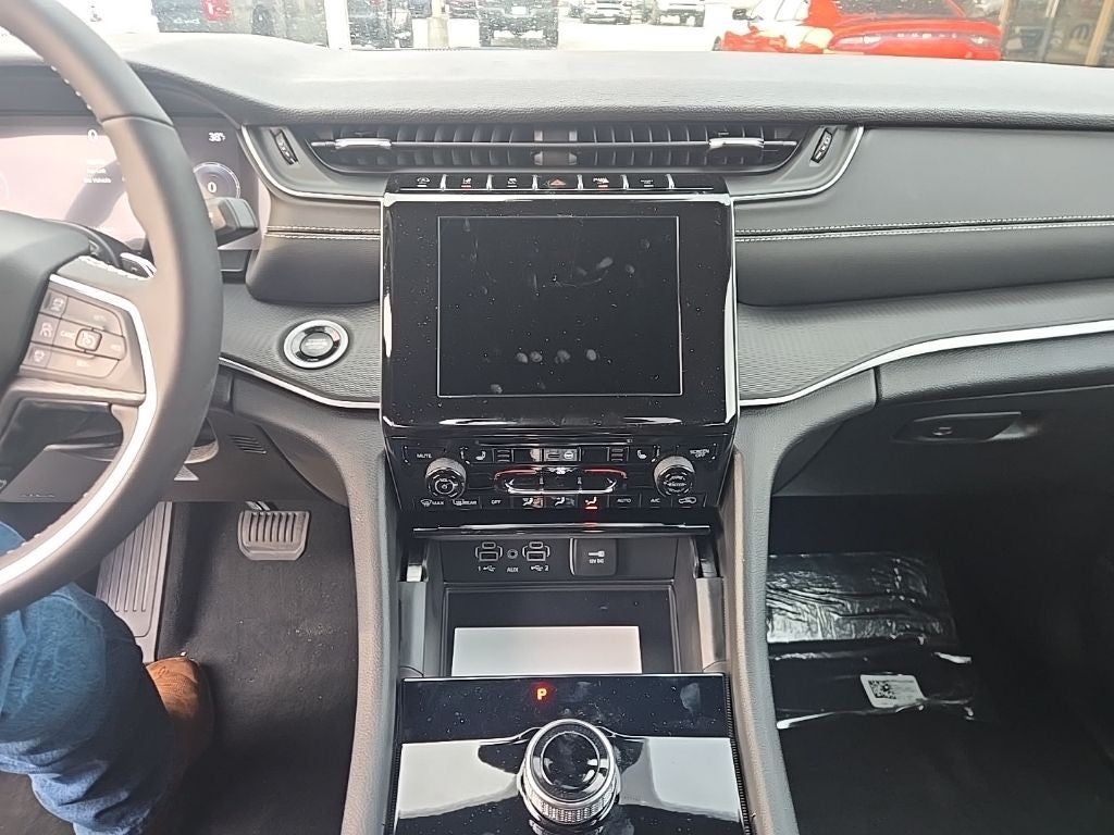 2026 Jeep Grand Cherokee L Laredo