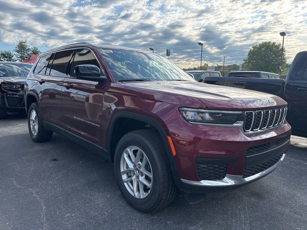 2026 Jeep Grand Cherokee L Laredo