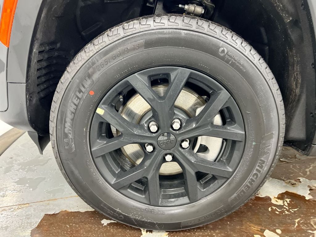 2026 Jeep Grand Cherokee L Laredo