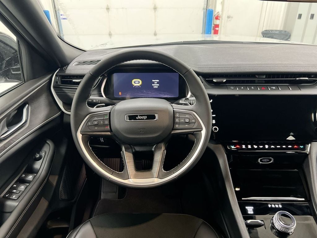 2026 Jeep Grand Cherokee L Laredo