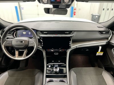 2026 Jeep Grand Cherokee L Laredo
