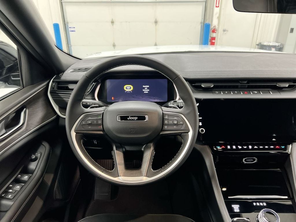 2026 Jeep Grand Cherokee L Laredo