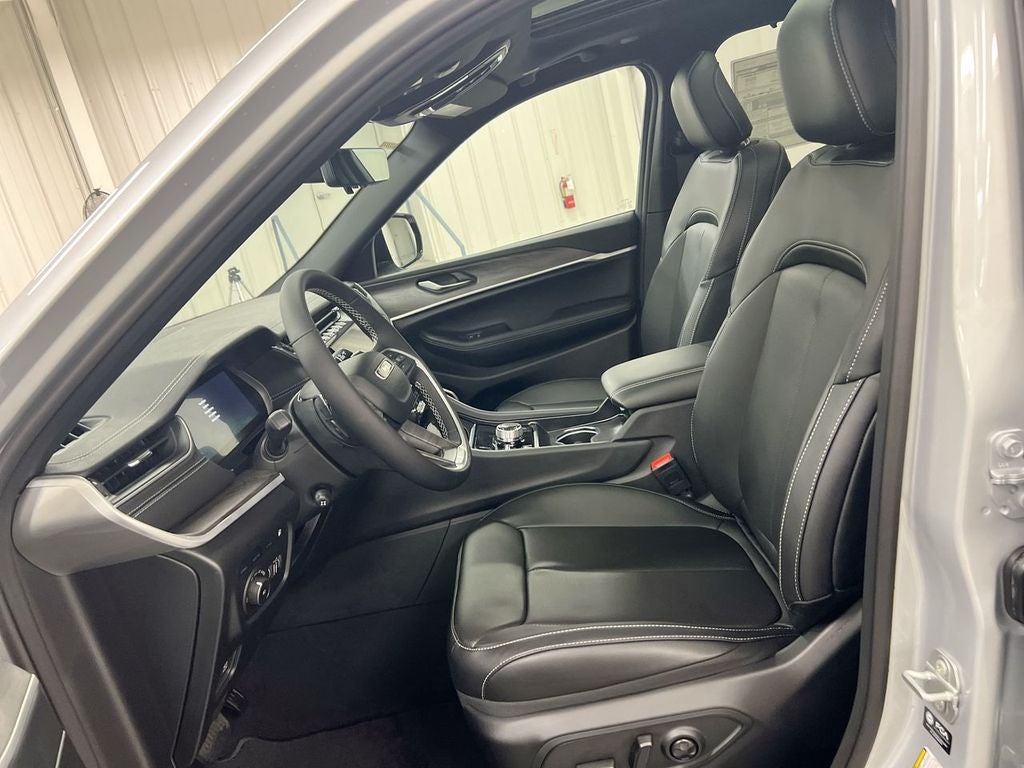 2025 Jeep Grand Cherokee 4xe