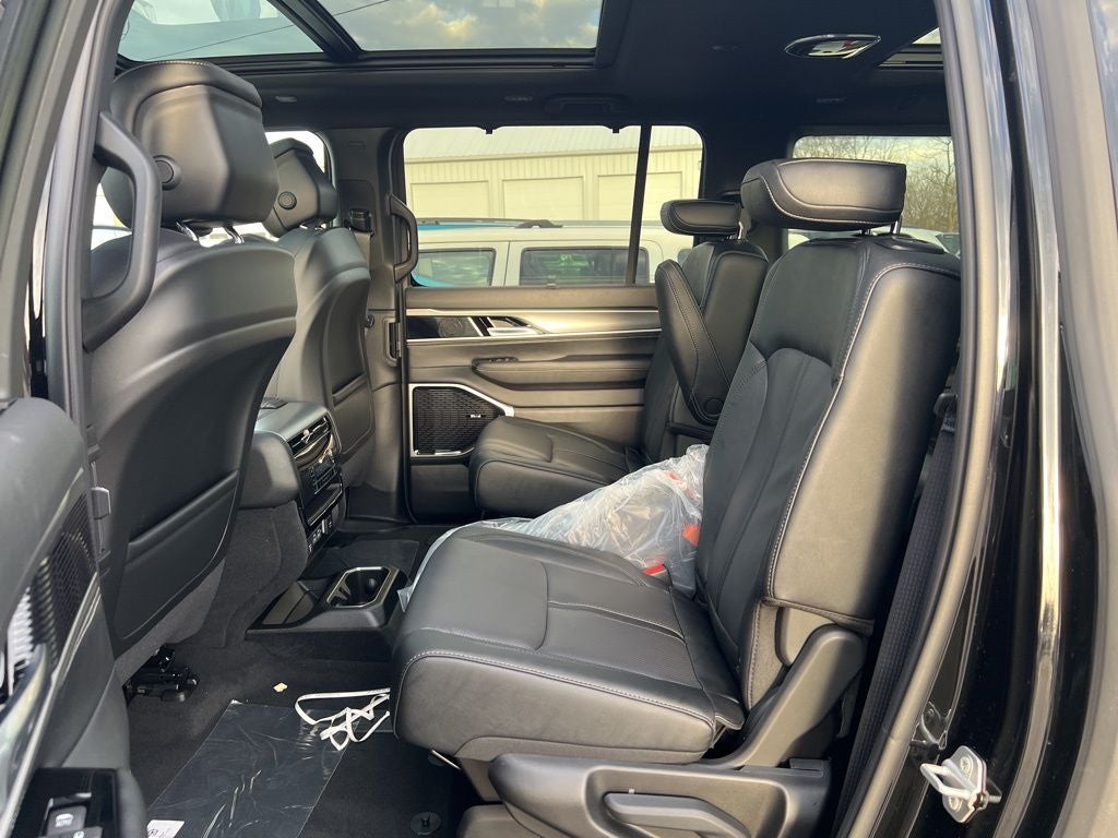 2026 Jeep Grand Wagoneer L Limited Reserve