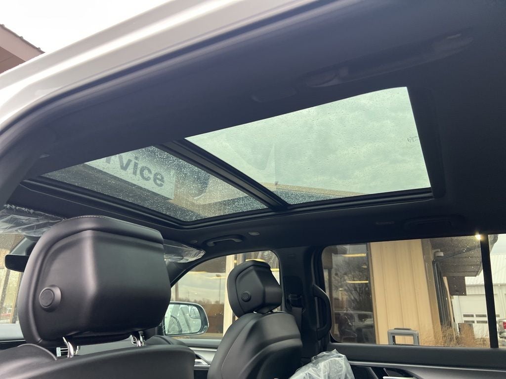 2026 Jeep Grand Wagoneer 4x4