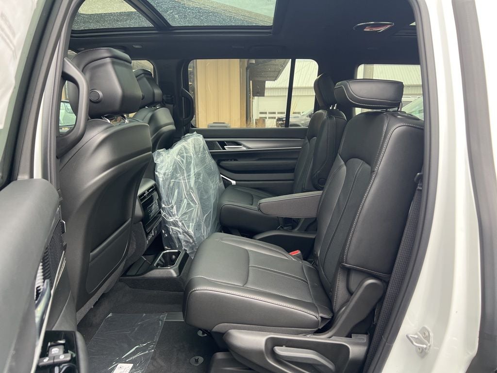 2026 Jeep Grand Wagoneer 4x4