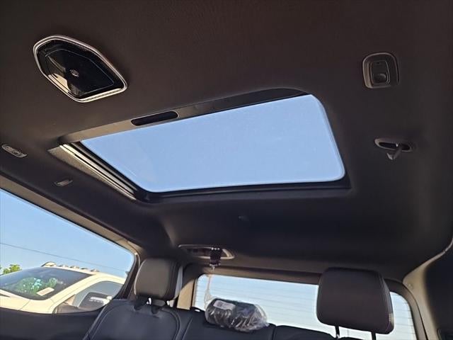 2026 Jeep Grand Wagoneer Summit Obsidian