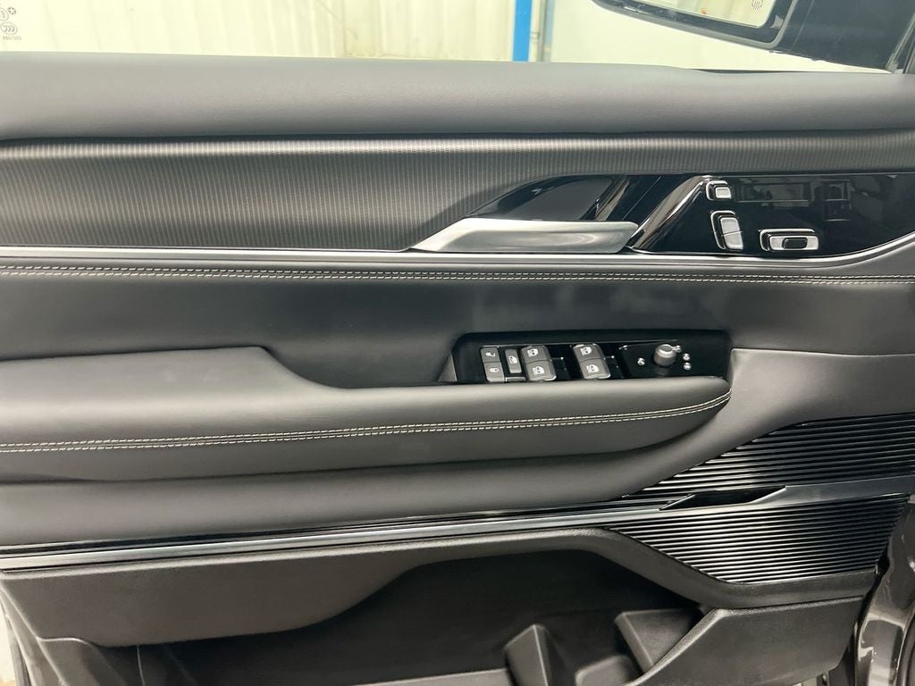 2026 Jeep Grand Wagoneer Summit Obsidian