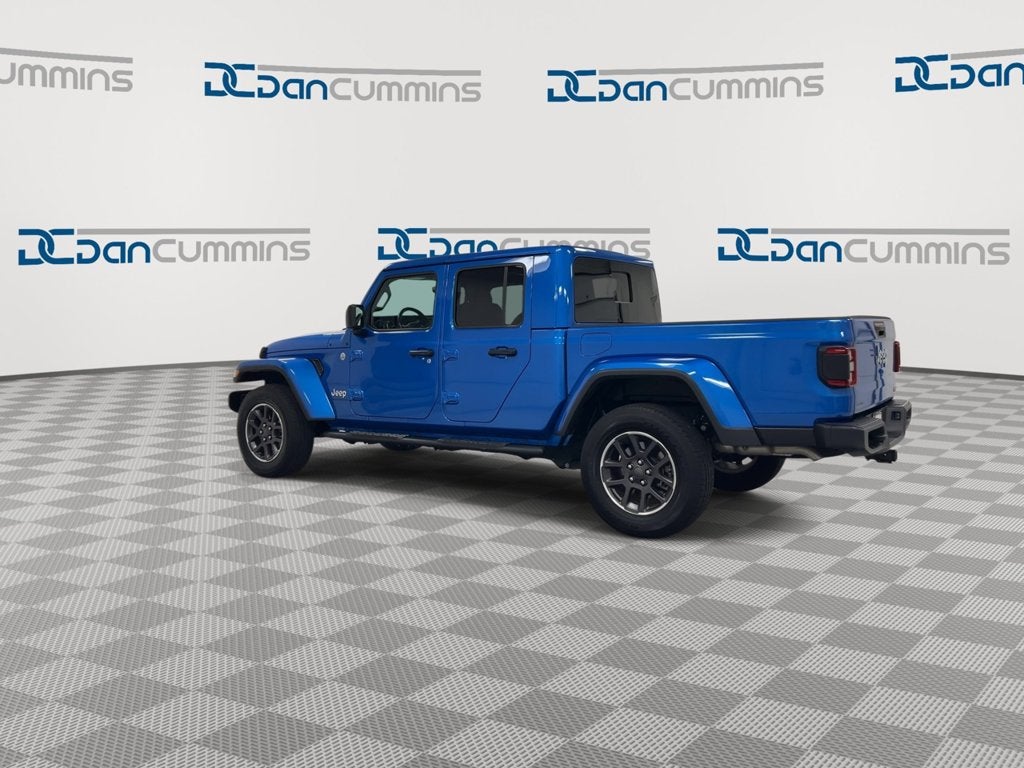 2022 Jeep Gladiator Overland