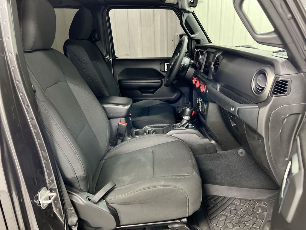 2023 Jeep Gladiator Sport