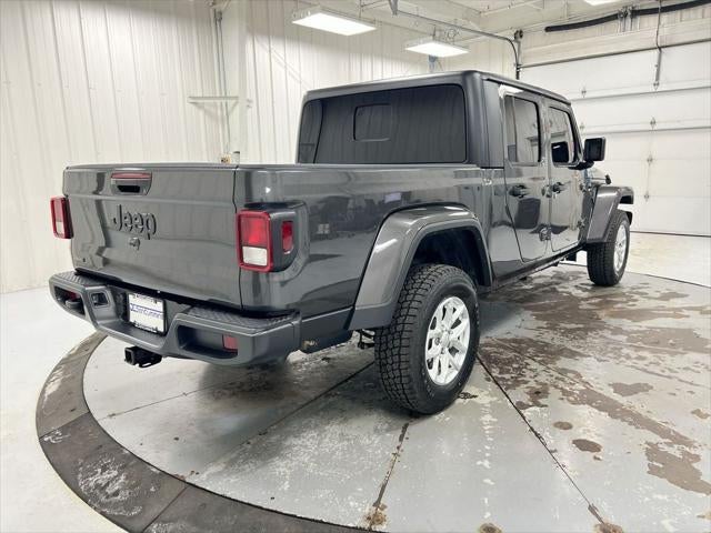 2023 Jeep Gladiator Sport