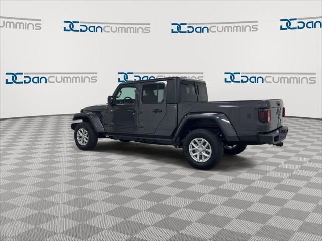 2023 Jeep Gladiator Sport