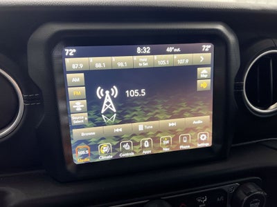 2022 Jeep Gladiator Overland
