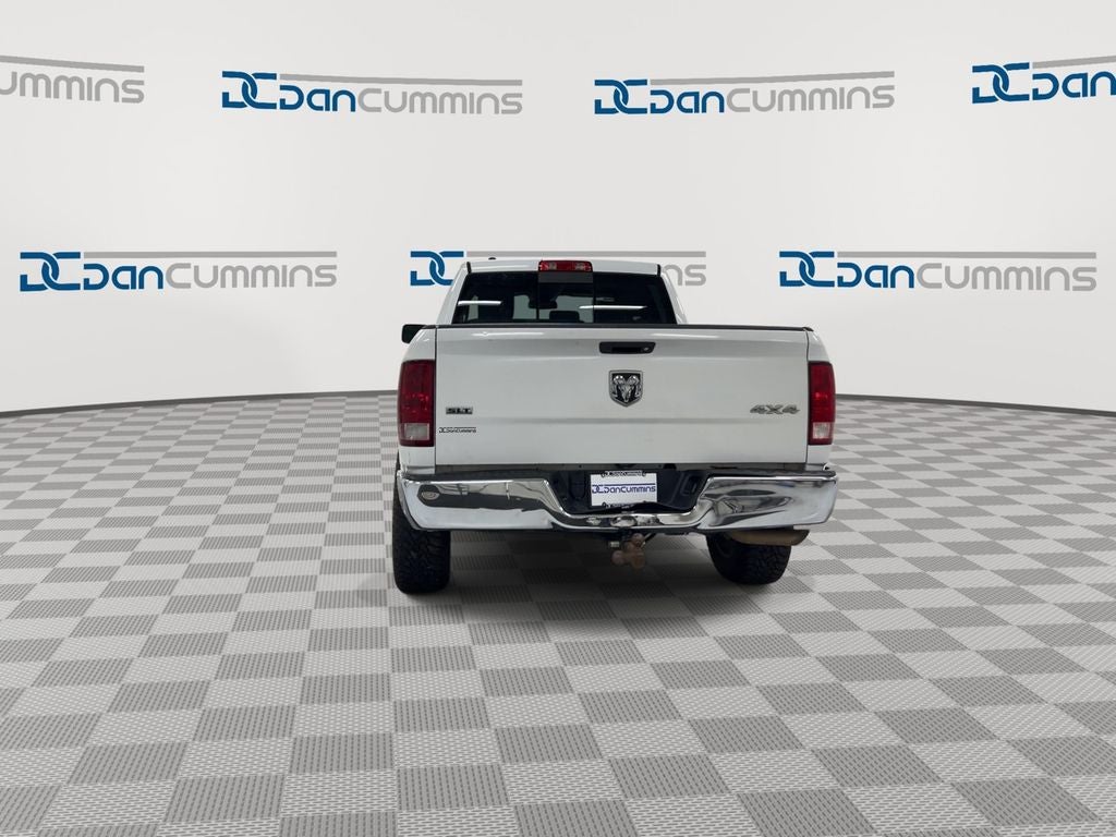 2016 RAM 1500 SLT
