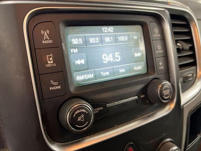2016 RAM 1500 SLT