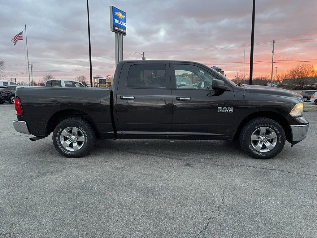 2017 RAM 1500 SLT