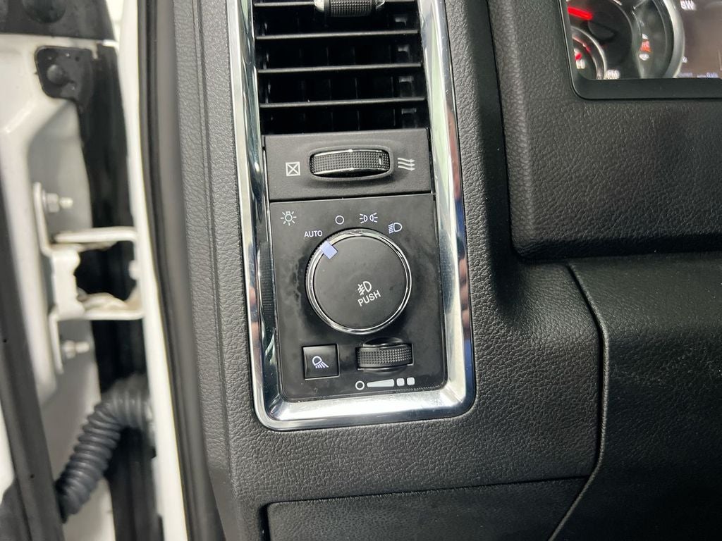 2016 RAM 1500 Laramie