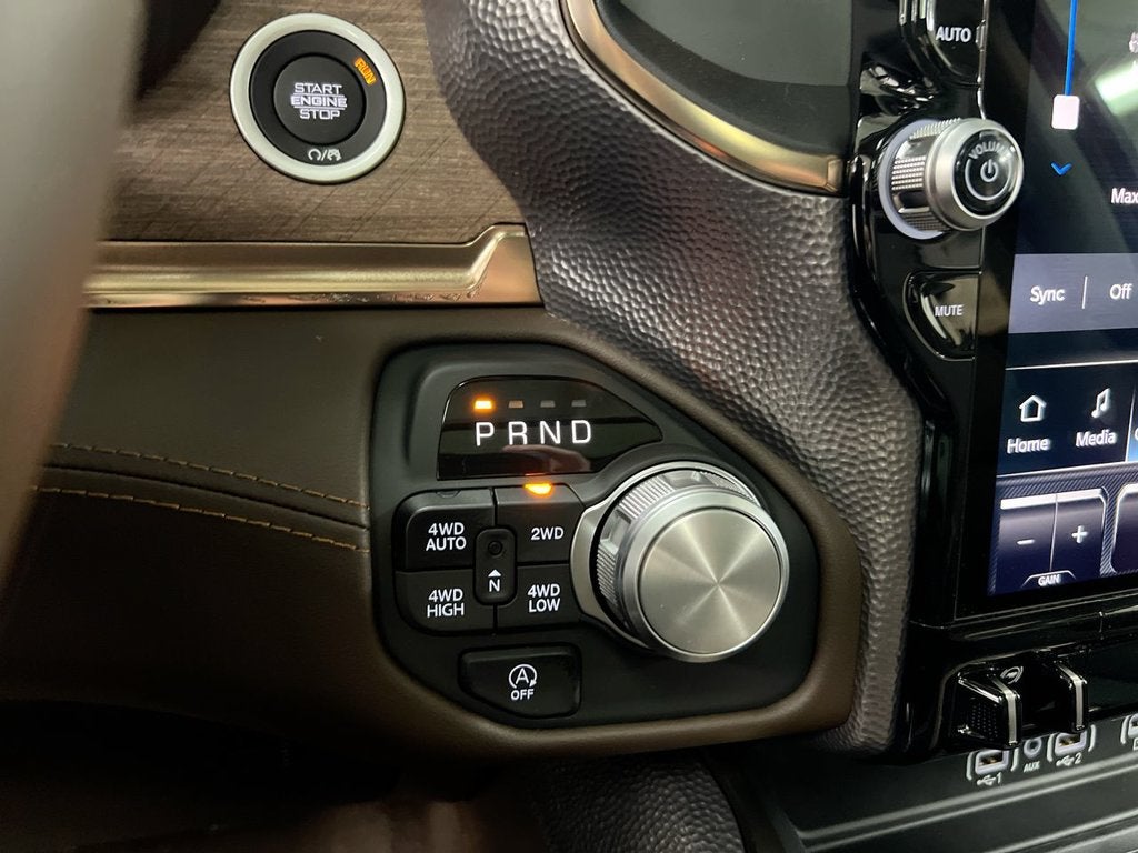 2027 RAM 1500 Limited