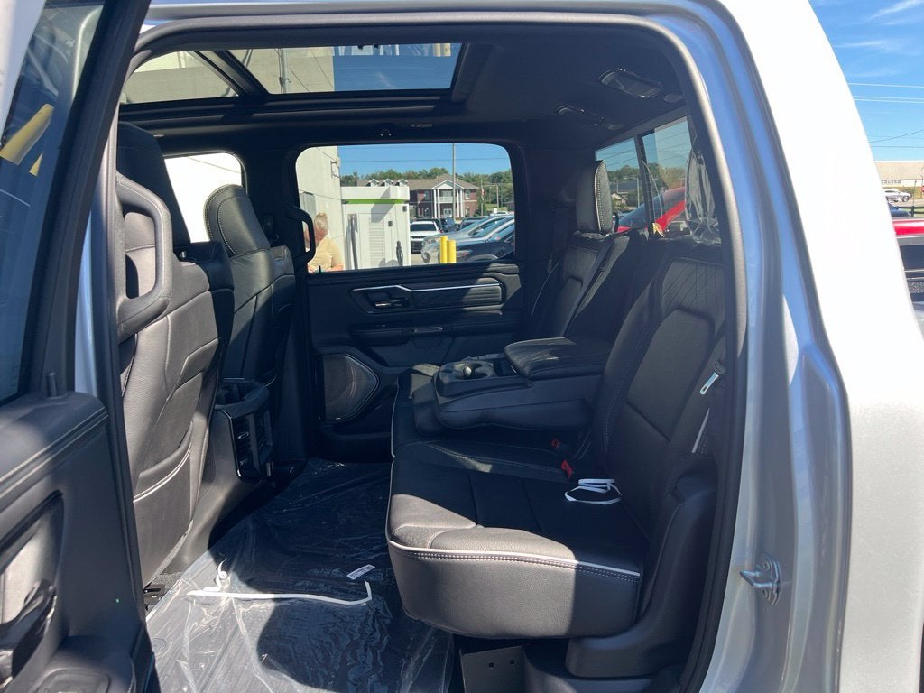 2027 RAM 1500 Limited