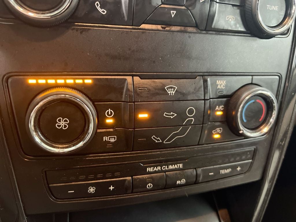 2019 Ford Explorer Base