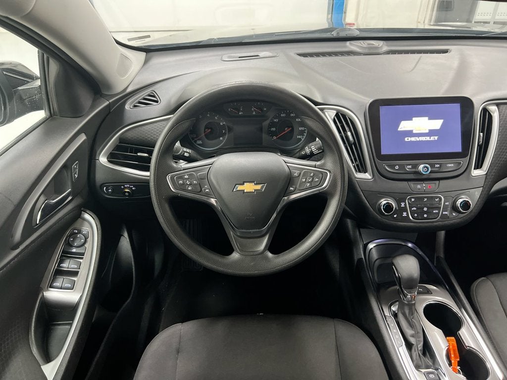 2025 Chevrolet Malibu LT