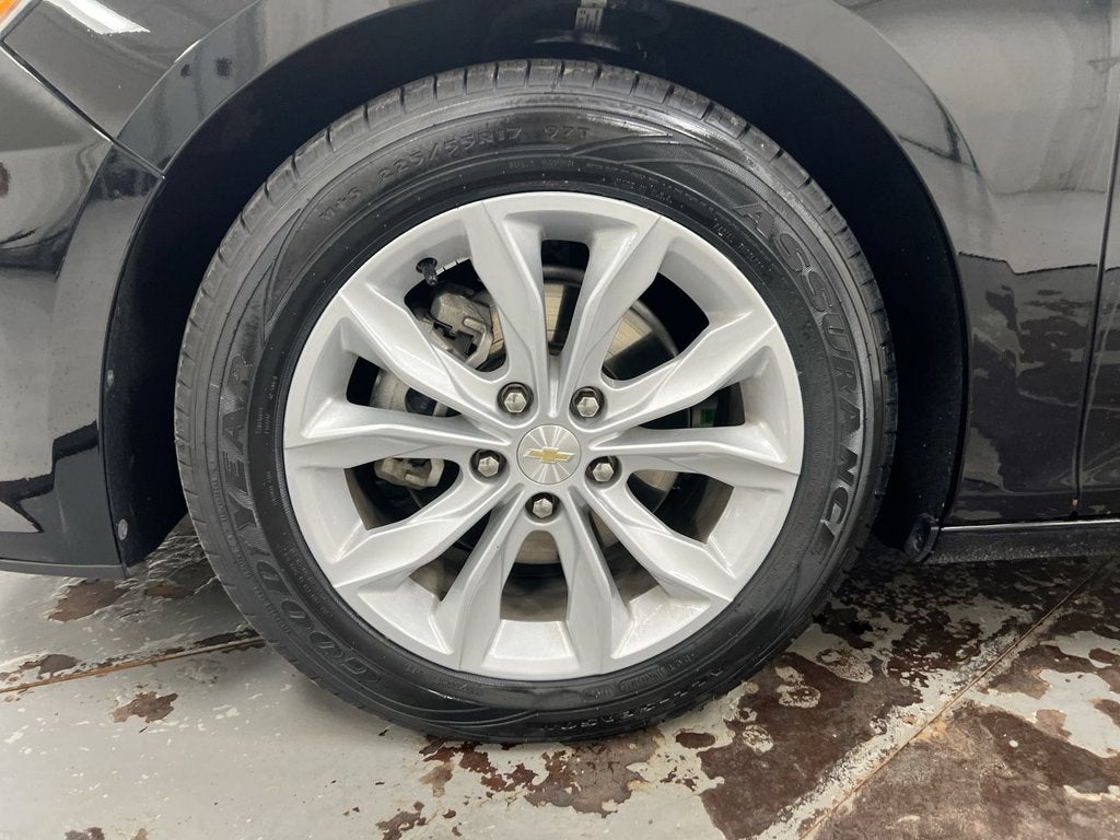 2025 Chevrolet Malibu LT