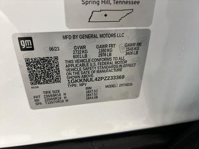 2023 GMC Acadia SLT