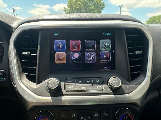 2017 GMC Acadia SLT-1