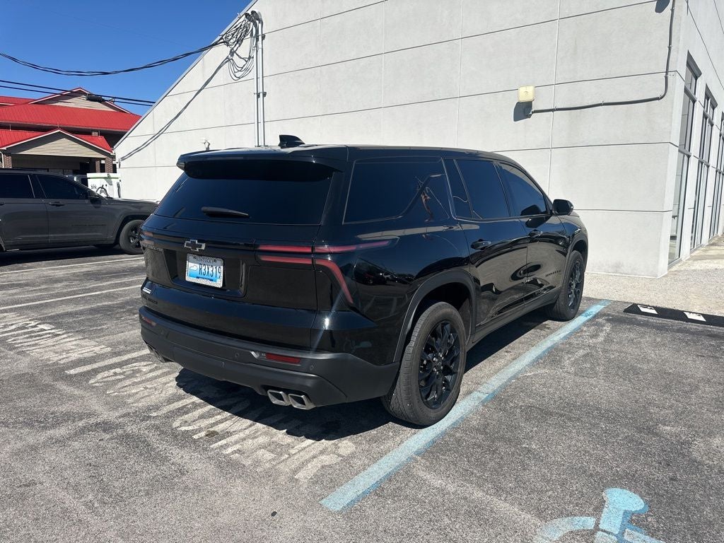2024 Chevrolet Traverse LS