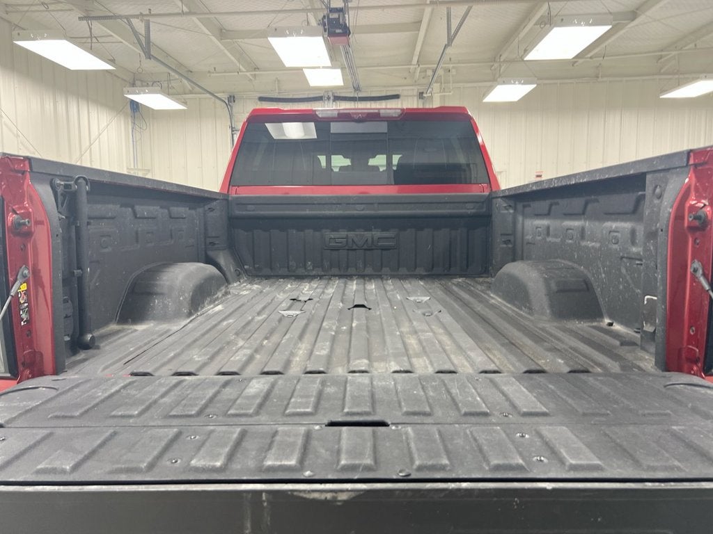2025 GMC Sierra 2500HD AT4X