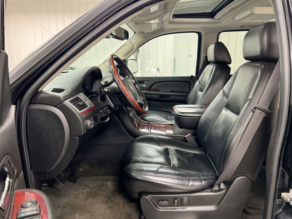 2007 Cadillac Escalade Base